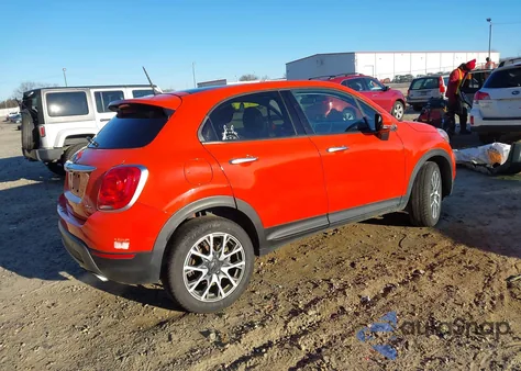 2017 Fiat 500X Trekking Awd из США, поврежденный, VIN ZFBCFYCBXHP518971